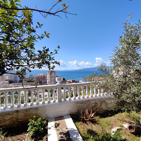 Aris Apartment Saranda Extérieur photo